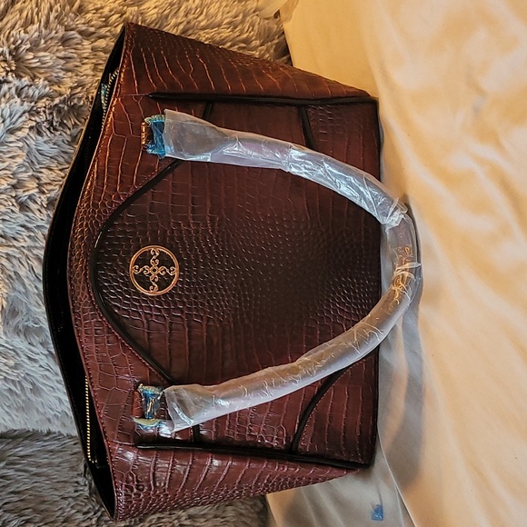 Stauer Avalon Crocodile-Embossed Handbag RETAIL 299. - Picture 2 of 9